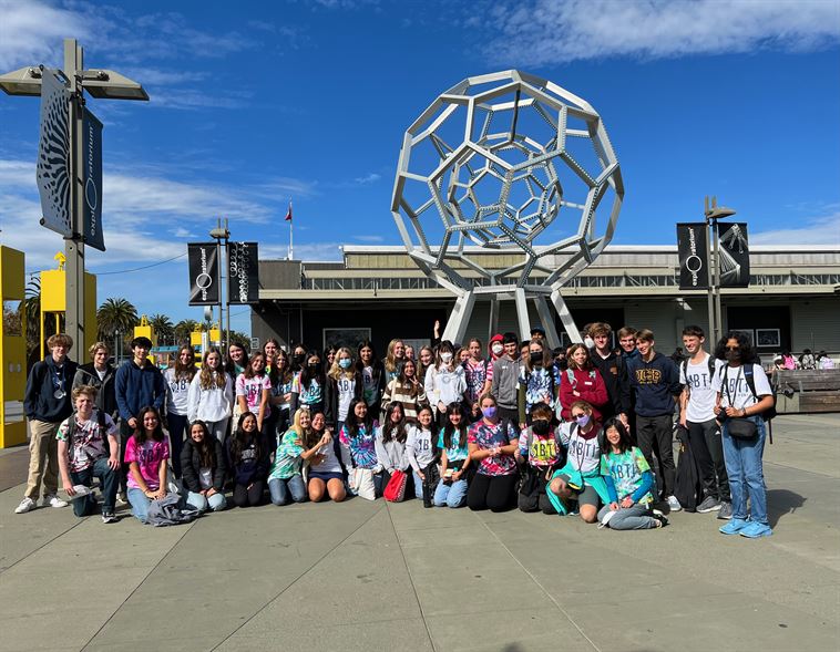 Students at the Exploratorium